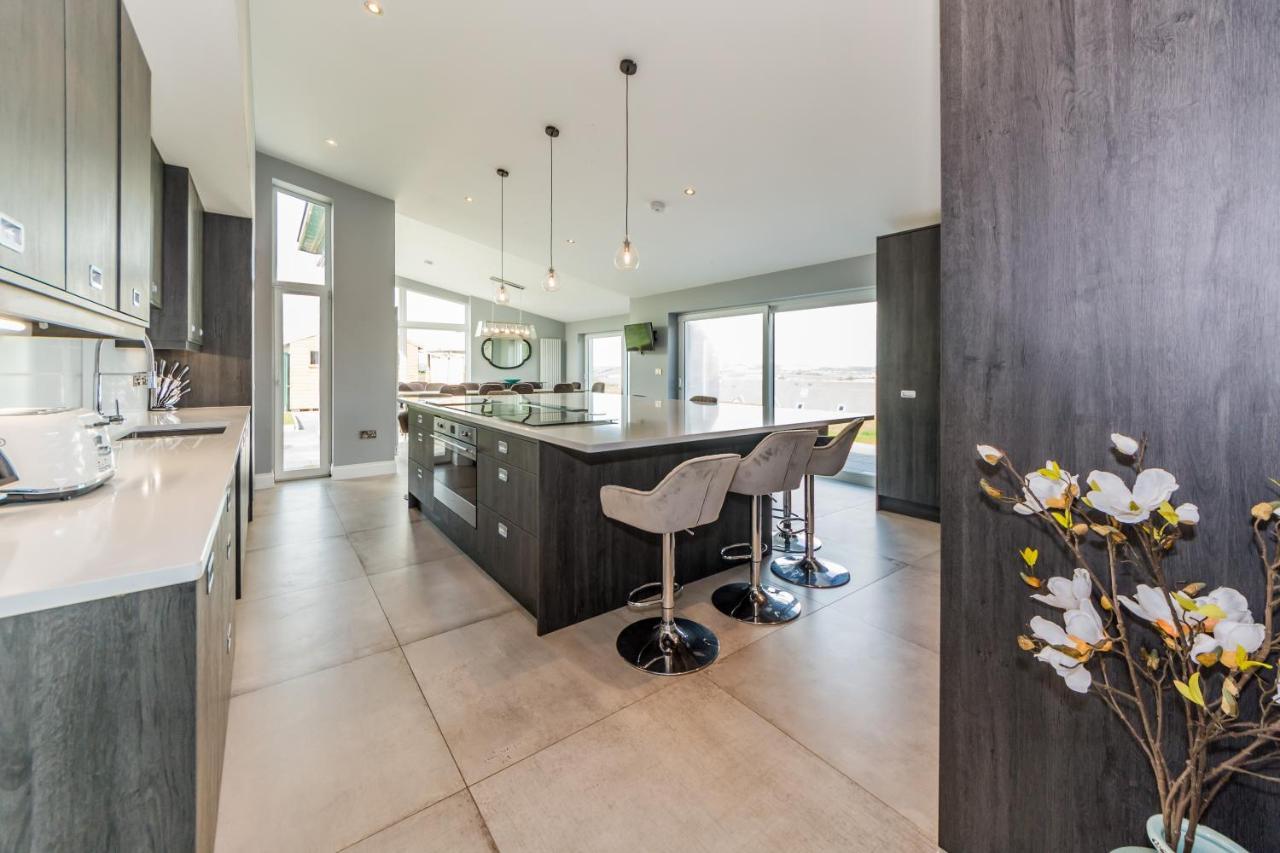 River Views,Kinsale, Hosted By Exquisite Holiday Homes, Sleeps 26 Cork Exterior foto