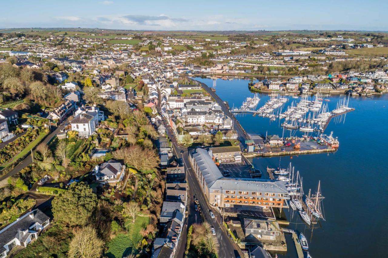 River Views,Kinsale, Hosted By Exquisite Holiday Homes, Sleeps 26 Cork Exterior foto